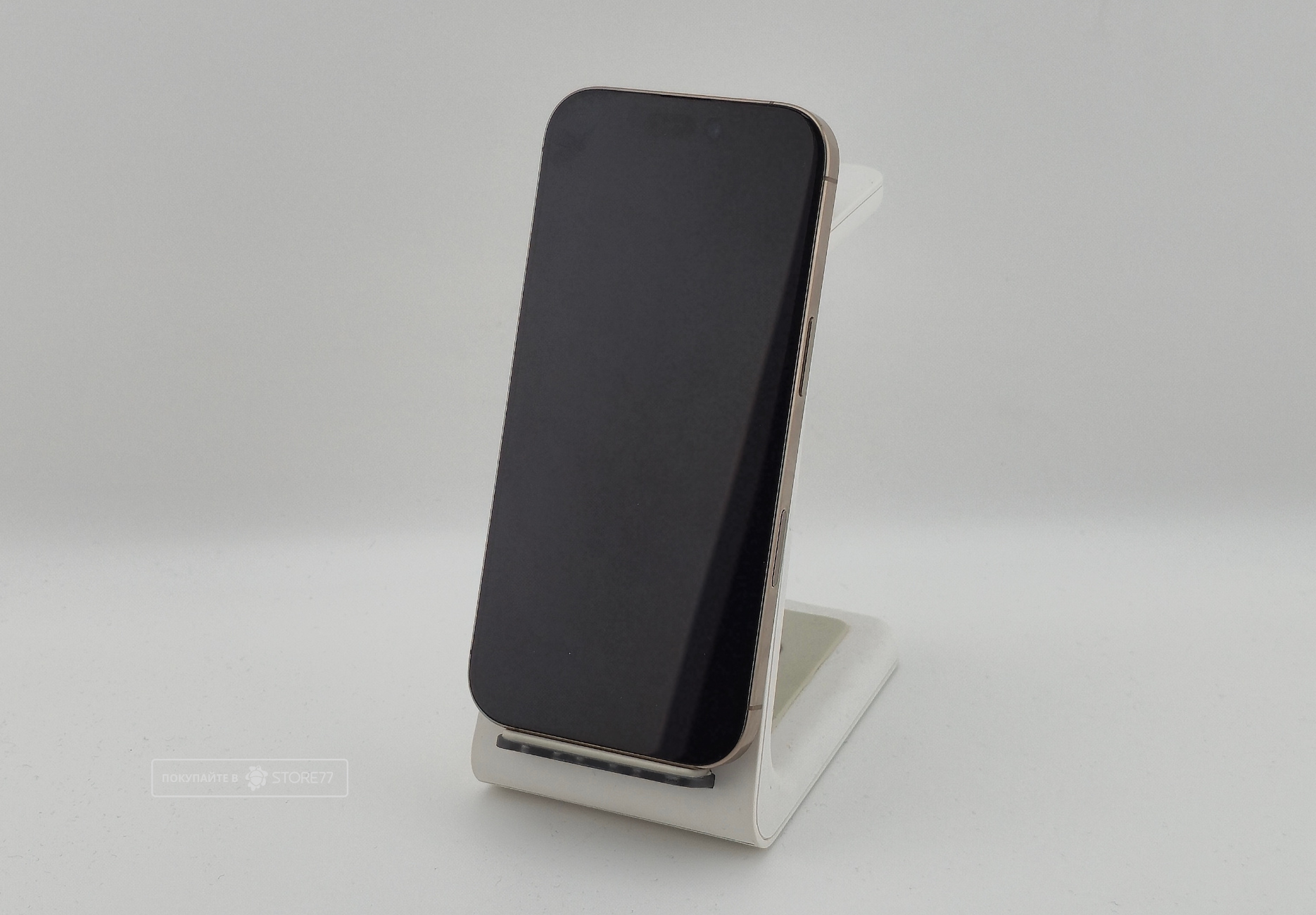 Телефон Apple iPhone 16 Pro 128 ГБ, цвет: пустынный титан (Desert Titanium) (Уценка)