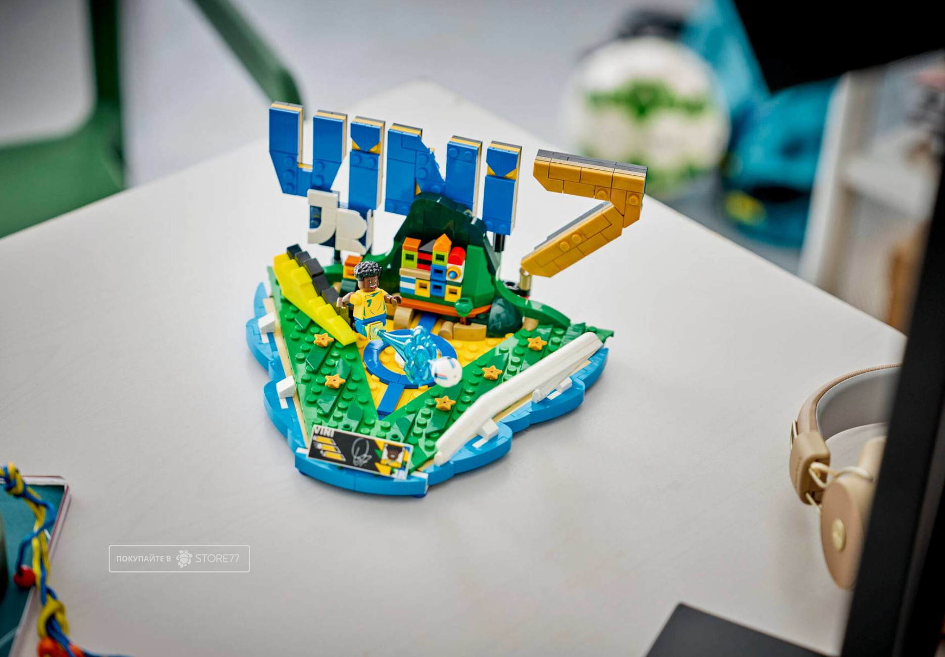 Конструктор LEGO Editions (Эдишнс) 43027 Винисиус Жуниор