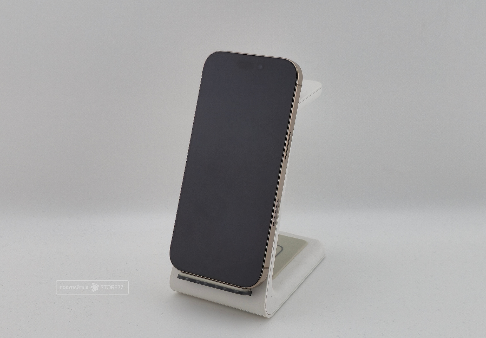 Телефон Apple iPhone 16 Pro 128 ГБ, цвет: пустынный титан (Desert Titanium) (Уценка)