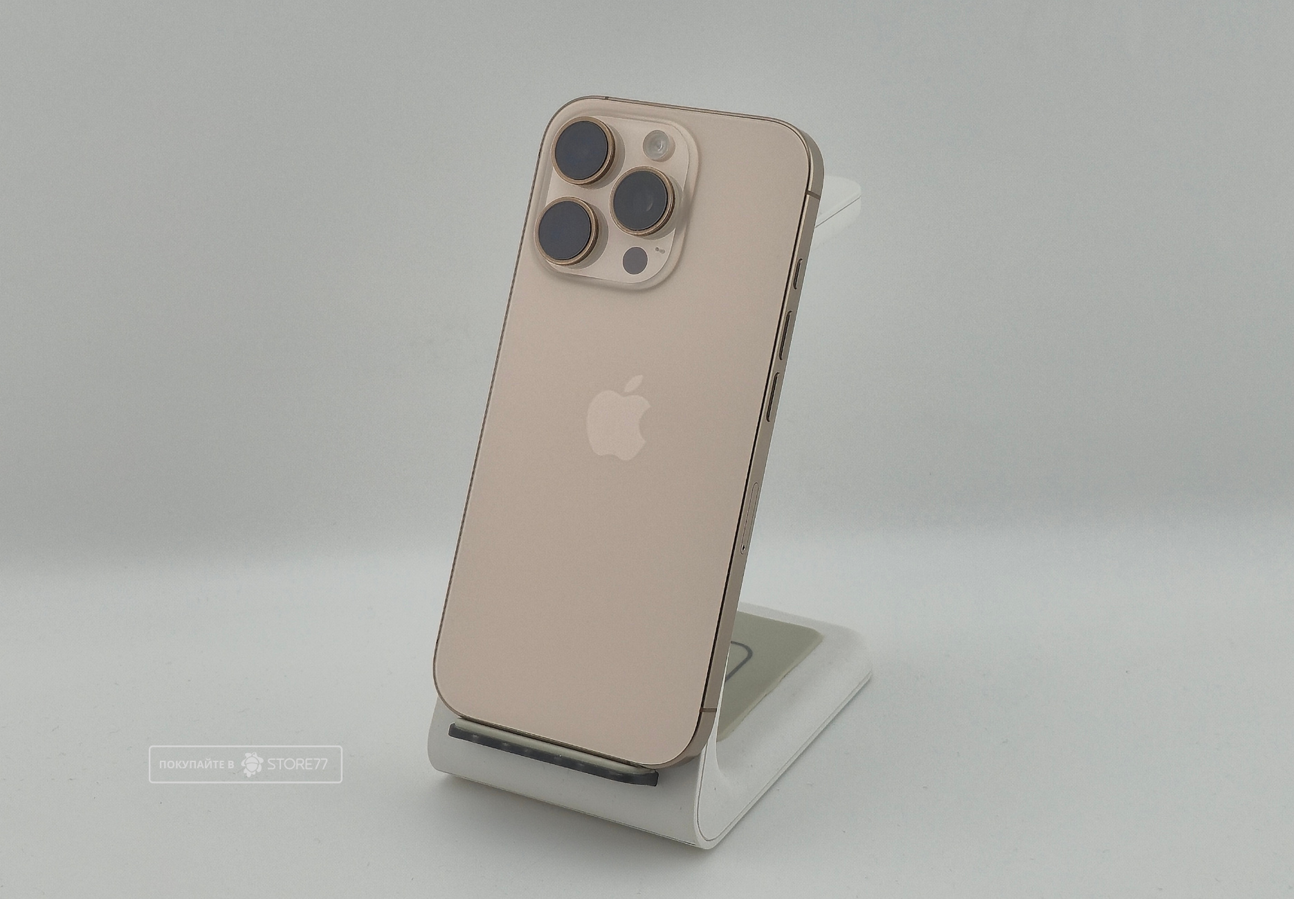 Телефон Apple iPhone 16 Pro 128 ГБ, цвет: пустынный титан (Desert Titanium) (Уценка)