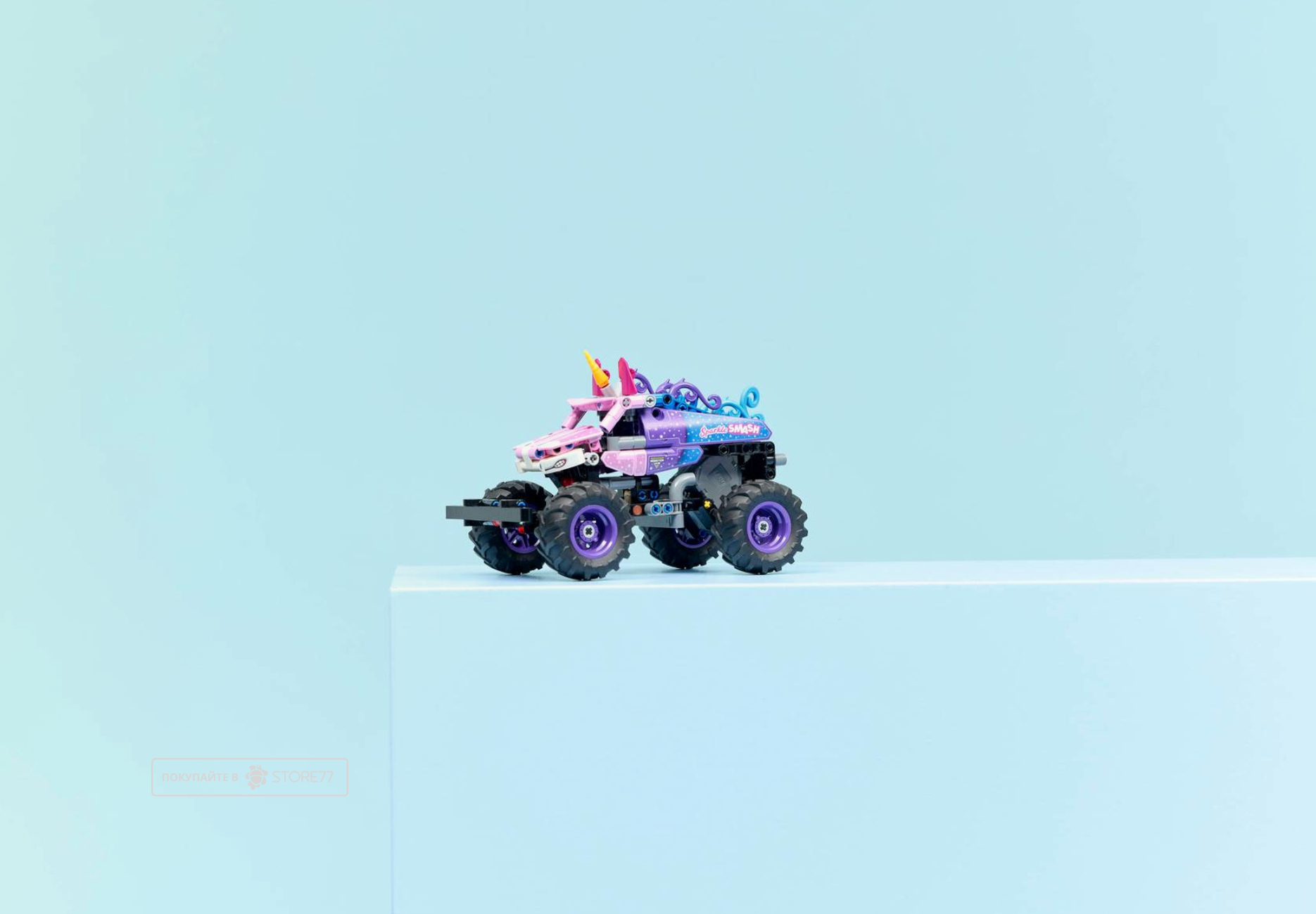 Конструктор LEGO Technic 42220 Monster Jam Sparkle Smash