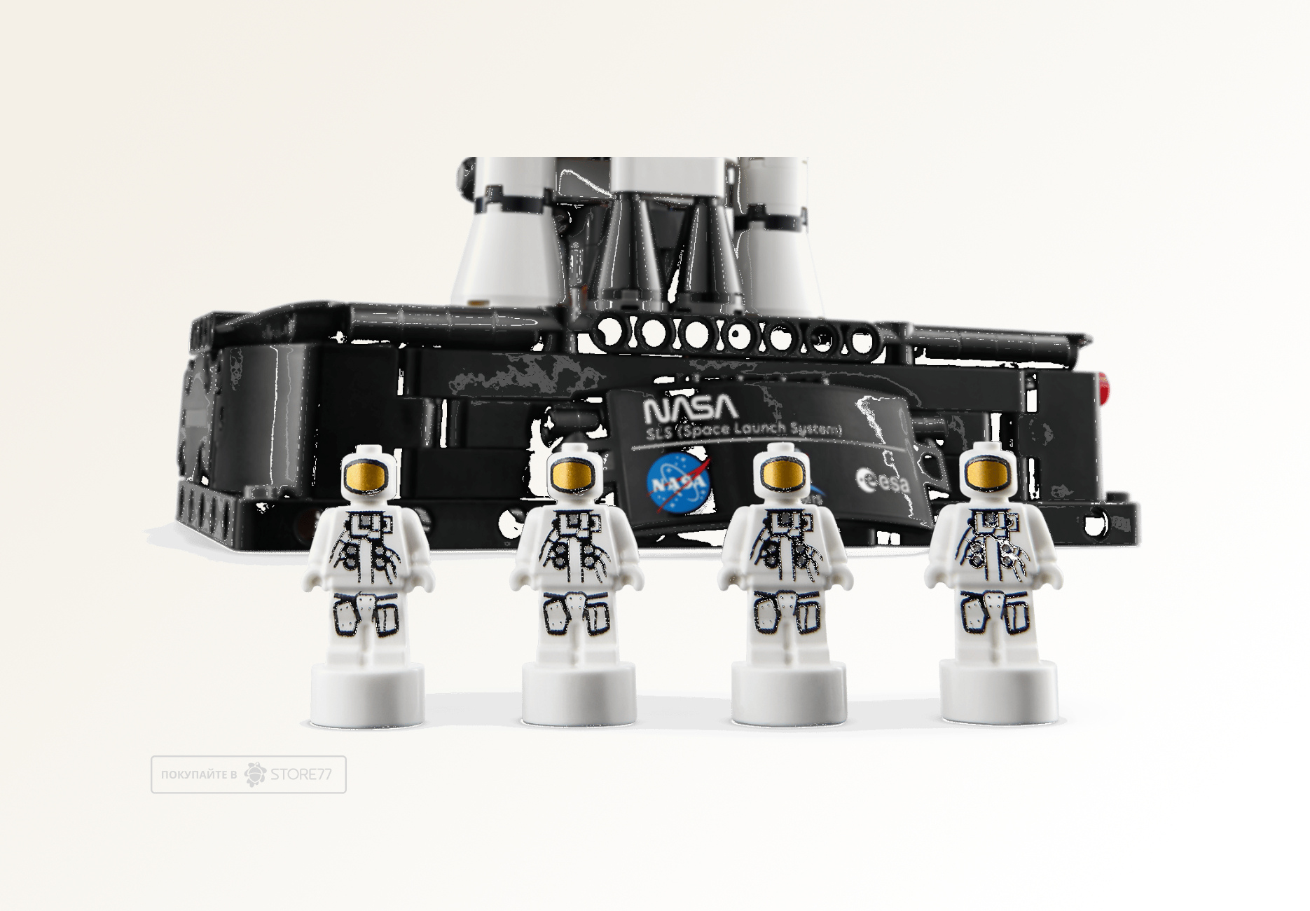 Конструктор LEGO Technic 42221 Ракета-носитель NASA Artemis
