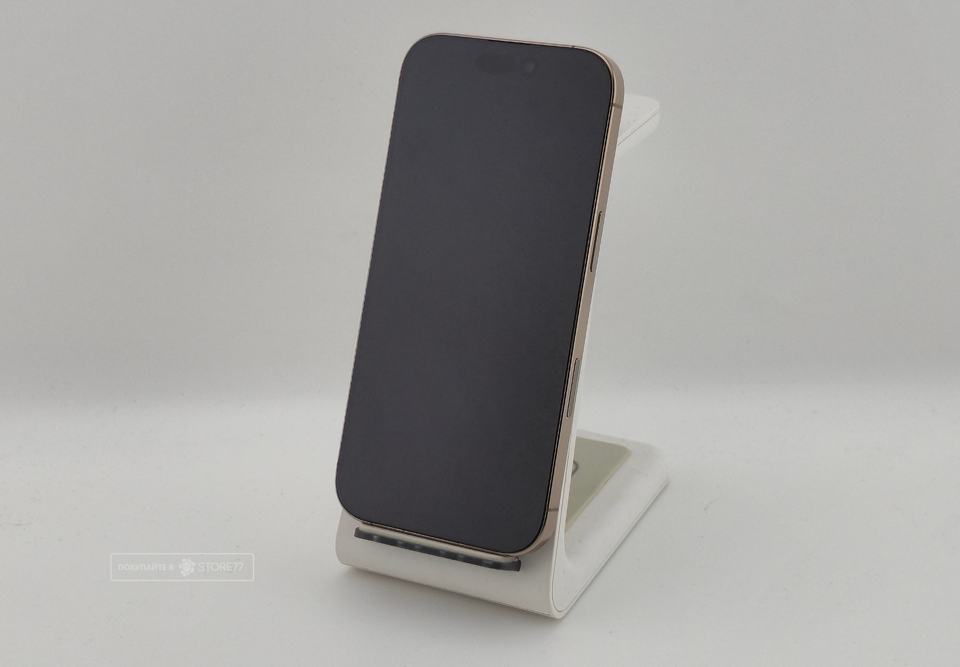 Телефон Apple iPhone 16 Pro 128 ГБ, цвет: пустынный титан (Desert Titanium) (Уценка)