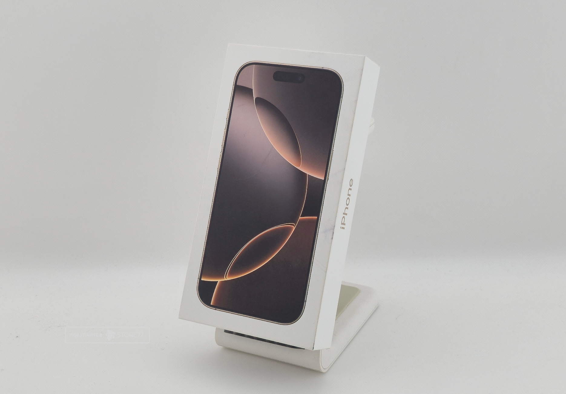 Телефон Apple iPhone 16 Pro 128 ГБ, цвет: пустынный титан (Desert Titanium) (Уценка)
