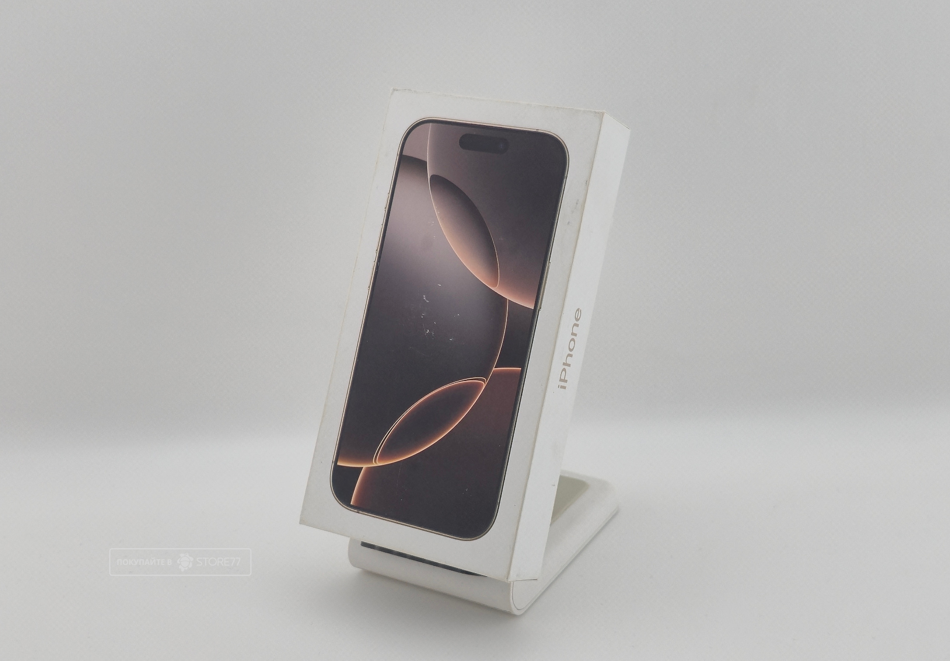 Телефон Apple iPhone 16 Pro 128 ГБ, цвет: пустынный титан (Desert Titanium) (Уценка)
