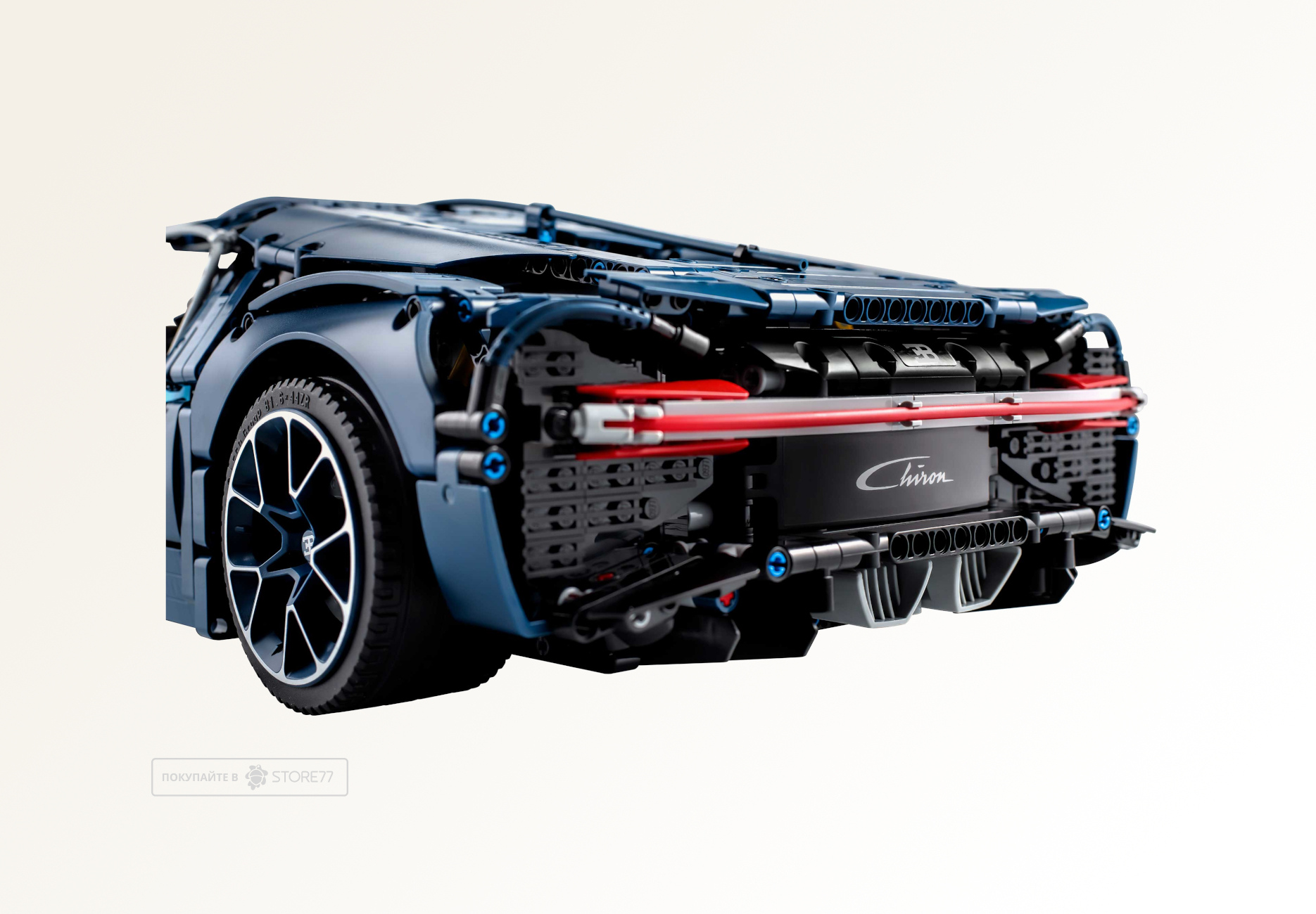 Конструктор LEGO Technic 42083 Bugatti Chiron